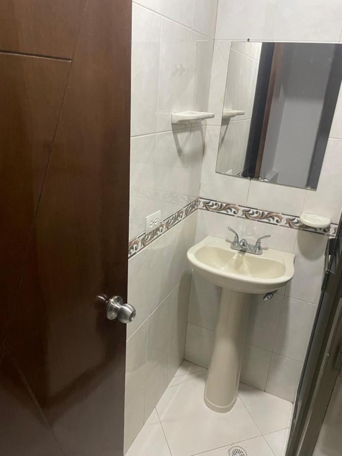 Hotel Sie7E Express Medellín Extérieur photo