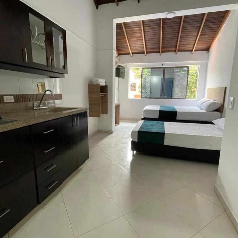 Hotel Sie7E Express Medellín Extérieur photo