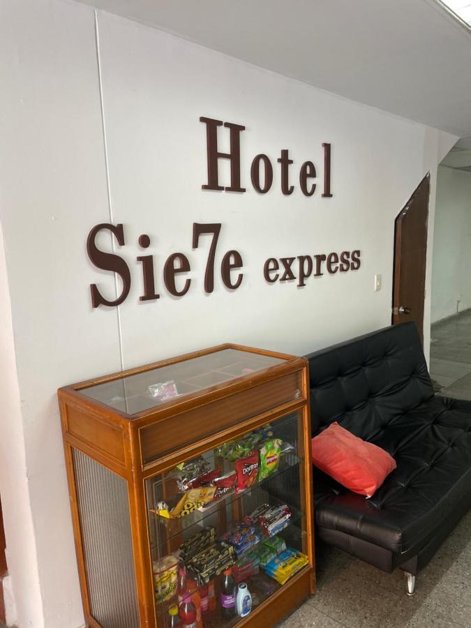 Hotel Sie7E Express Medellín Extérieur photo