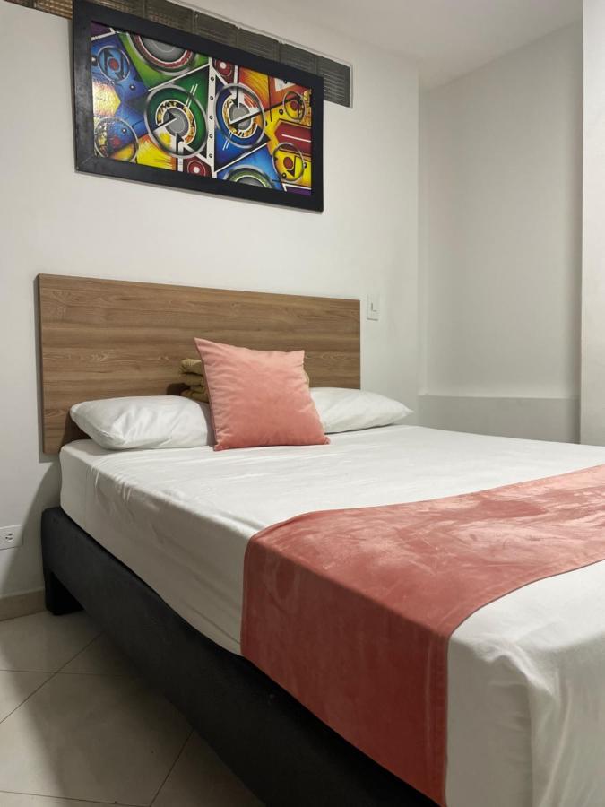 Hotel Sie7E Express Medellín Extérieur photo
